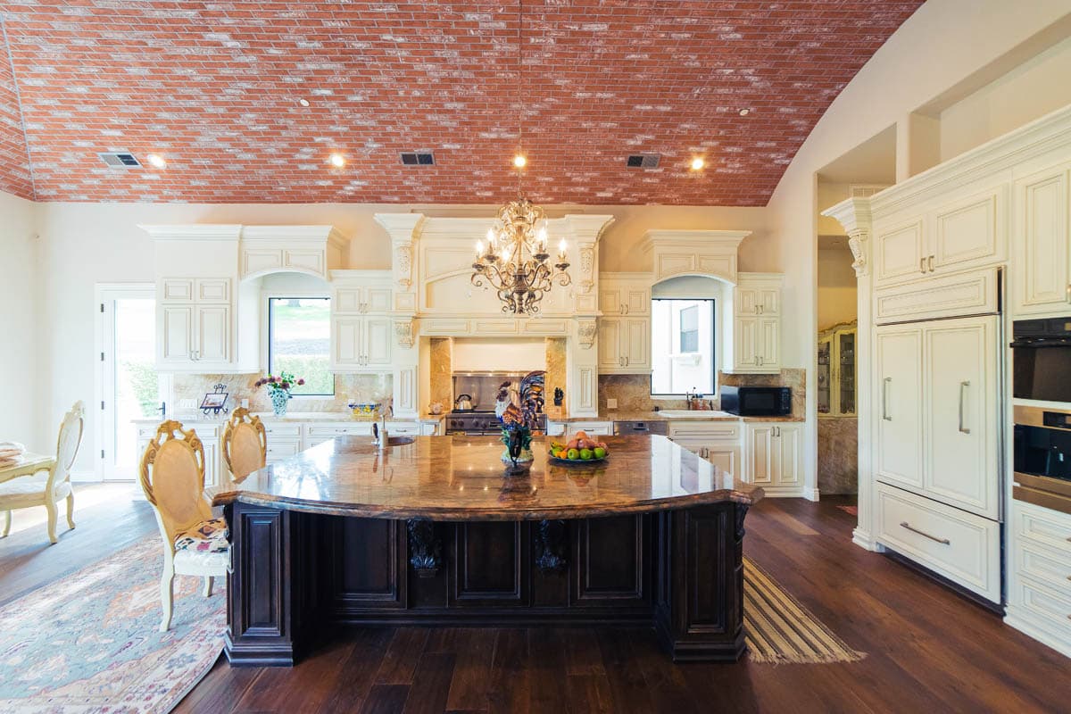 Custom custom cabinetry built by AV's Cabinets — project photo 3