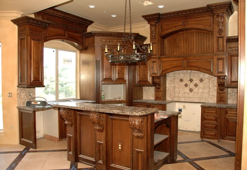 Custom kitchen cabinets built by AV's Cabinets — project photo 1