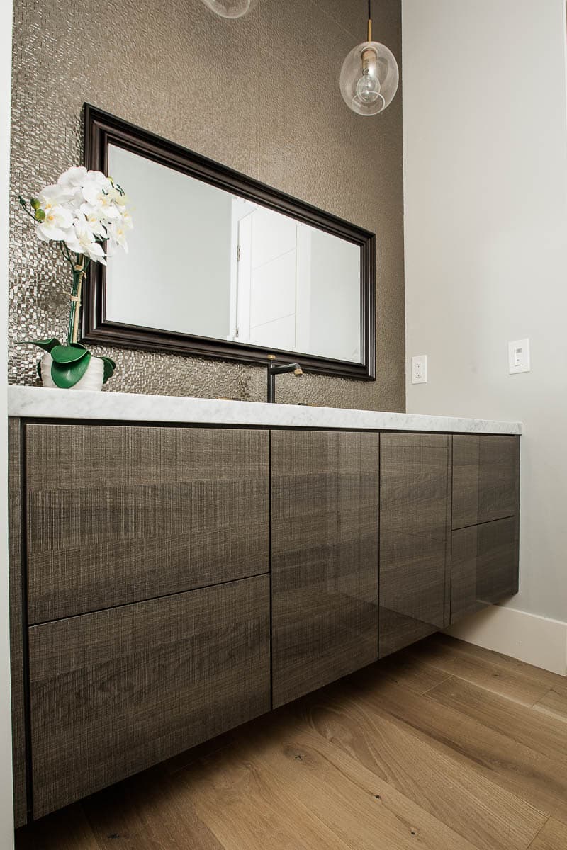 Custom bathroom vanities built by AV's Cabinets — project photo 1